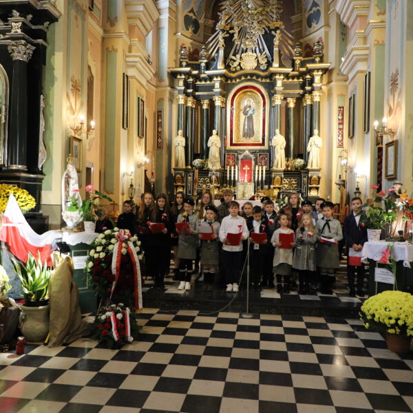 Społeczność Gminy Radecznica świętowała 105 rocznicę odzyskania Niepodległości